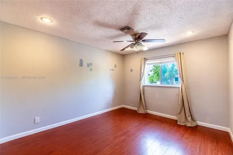 9803 NW 37th Street Sunrise FL 33351