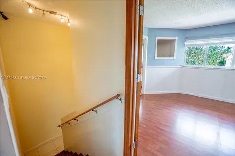 9803 NW 37th Street Sunrise FL 33351