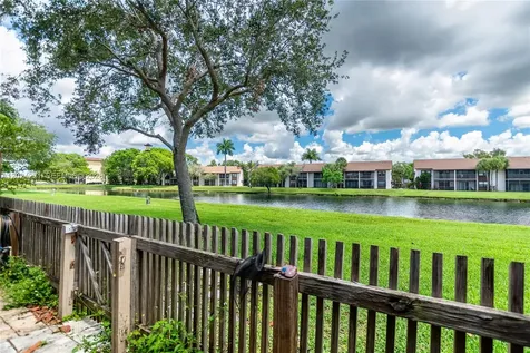 9803 NW 37th Street Sunrise FL 33351