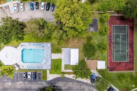 9803 NW 37th Street Sunrise FL 33351