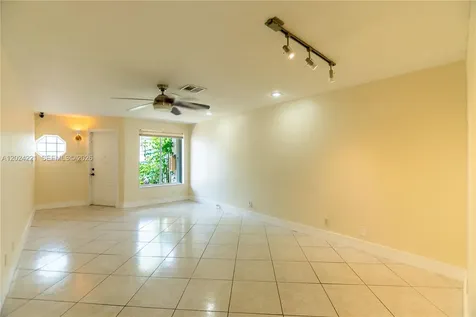 9803 NW 37th Street Sunrise FL 33351