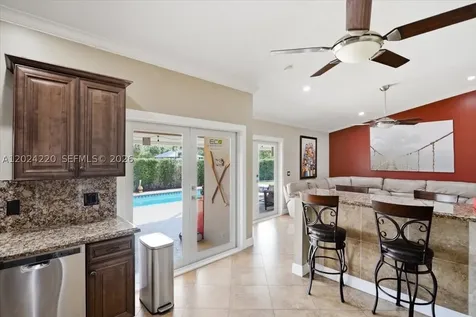 6520 Olde Moat Way Davie FL 33331