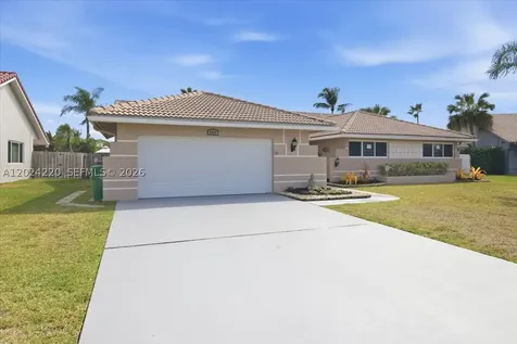 6520 Olde Moat Way Davie FL 33331