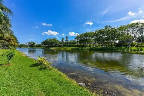 6256 Lansdowne Circle Boynton Beach FL 33472
