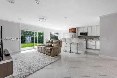 6256 Lansdowne Circle Boynton Beach FL 33472