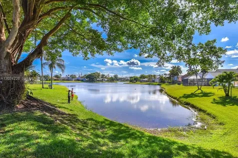 6256 Lansdowne Circle Boynton Beach FL 33472