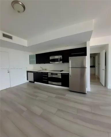 90 SW 3rd Street Miami FL 33130