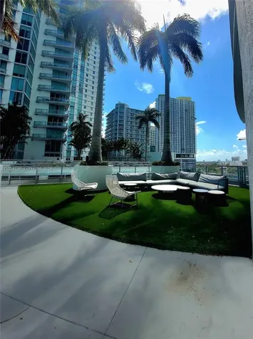 90 SW 3rd Street Miami FL 33130