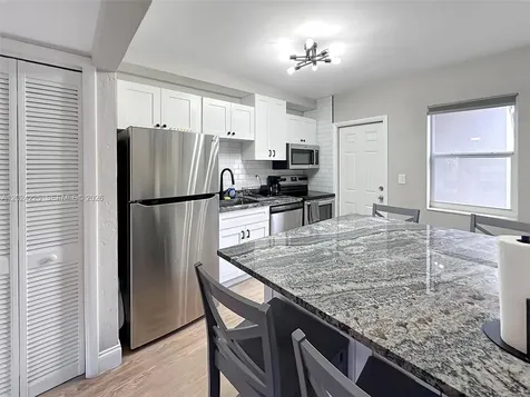 2810 SW 33rd Avenue Miami FL 33133