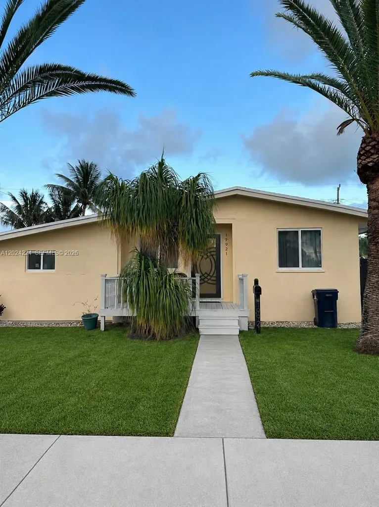 19921 Dothan Road Cutler Bay FL 33157