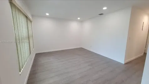 4841 NW 10th Terrace Fort Lauderdale FL 33309