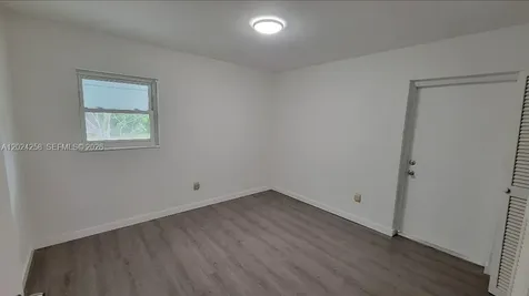 4841 NW 10th Terrace Fort Lauderdale FL 33309
