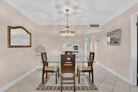 2800 NW 47th Terrace Lauderdale Lakes FL 33313