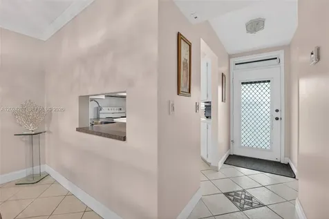 2800 NW 47th Terrace Lauderdale Lakes FL 33313