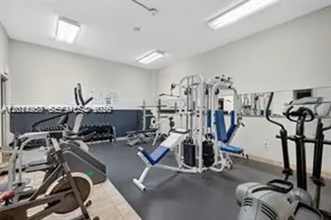 2800 NW 47th Terrace Lauderdale Lakes FL 33313