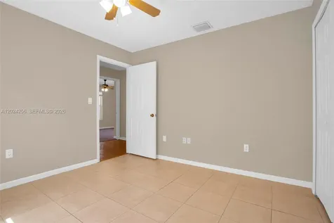 13964 N Cypress Cove Circle Davie FL 33325