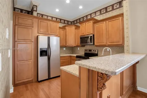 13964 N Cypress Cove Circle Davie FL 33325