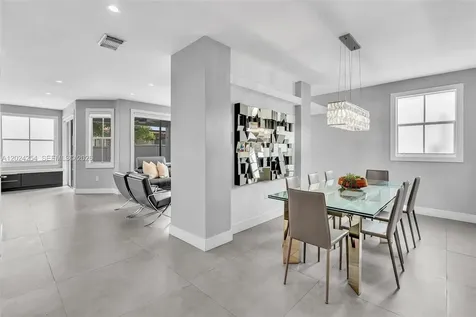 11247 NW 47th Lane Doral FL 33178