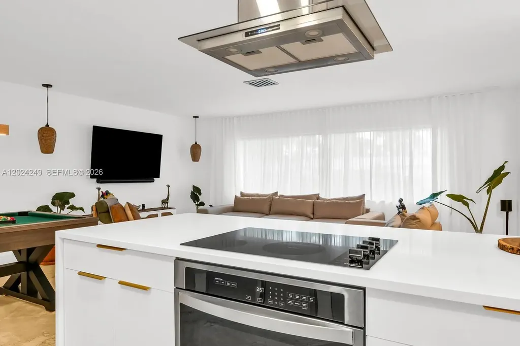 5250 NE 15th Avenue Fort Lauderdale FL 33334