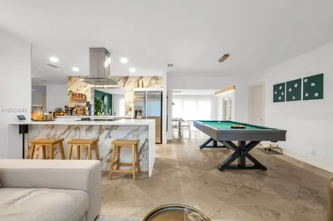 5250 NE 15th Avenue Fort Lauderdale FL 33334