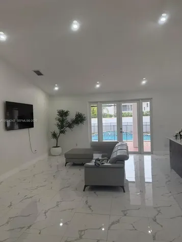 16911 NW 87th Court Miami Lakes FL 33018