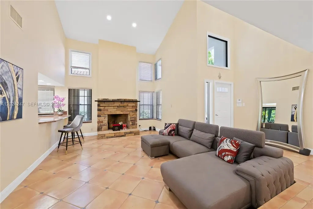 21718 Club Villa Terrace Boca Raton FL 33433