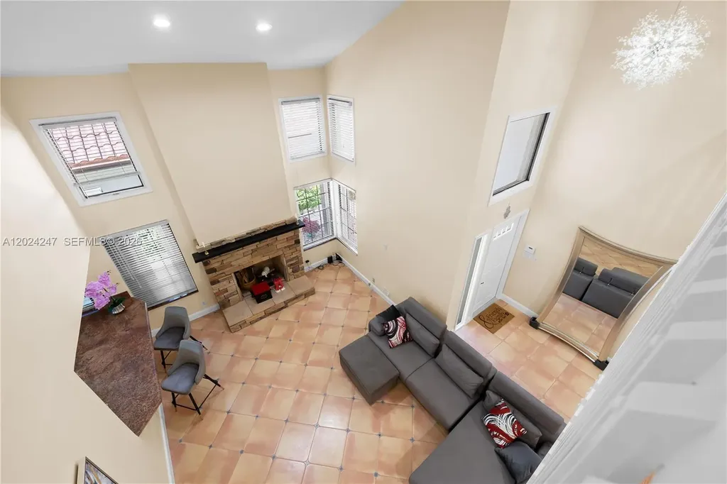 21718 Club Villa Terrace Boca Raton FL 33433