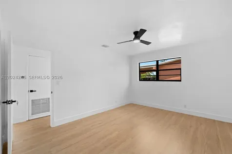 4830 NW 13th Street Lauderhill FL 33313