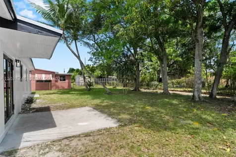 4830 NW 13th Street Lauderhill FL 33313