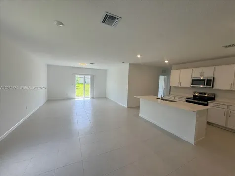 693 Carlyle Way Fort Pierce FL 34947