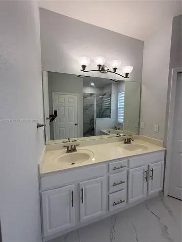 9135 Leatherwood Loop Lehigh Acres FL 33936