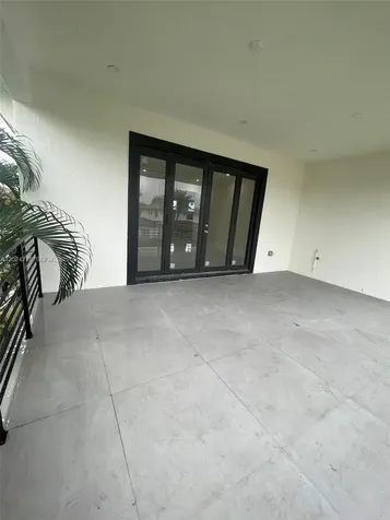14442 SW 14th Street Miami FL 33184