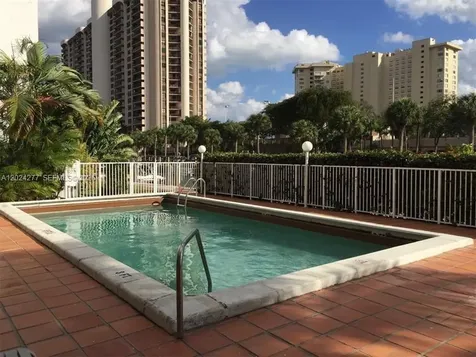1650 NE 115th Street Miami FL 33181