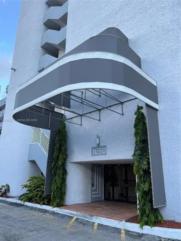 1650 NE 115th Street Miami FL 33181