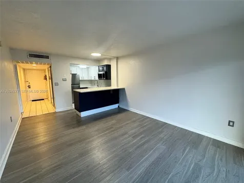 1650 NE 115th Street Miami FL 33181