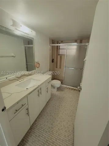 13701 Kendale Lakes Circle Miami FL 33183
