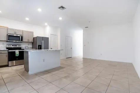1170 SW 7th Court Florida City FL 33034