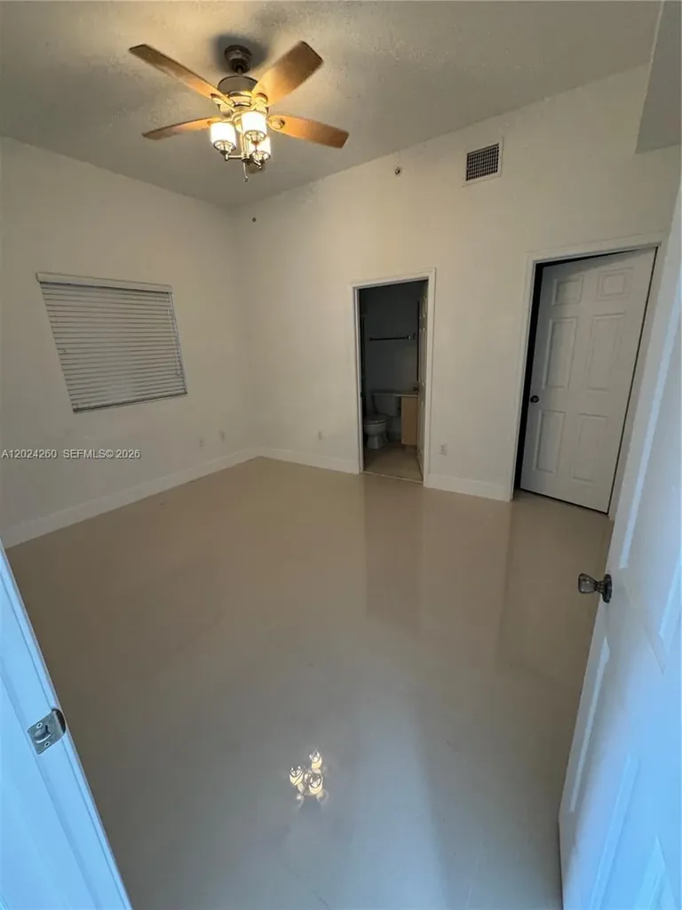 2851 Riverside Drive Coral Springs FL 33065