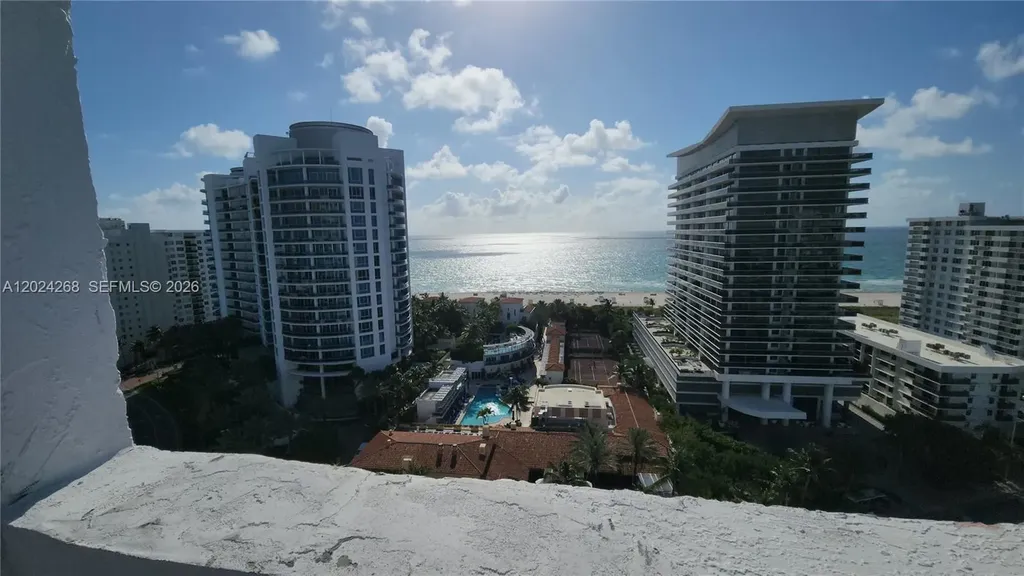 5900 Collins Avenue Miami Beach FL 33140