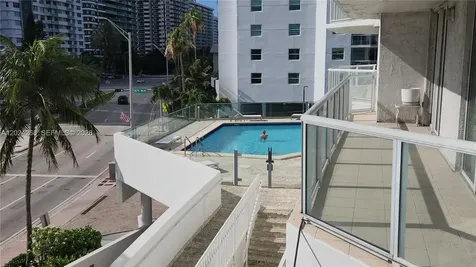 5900 Collins Avenue Miami Beach FL 33140