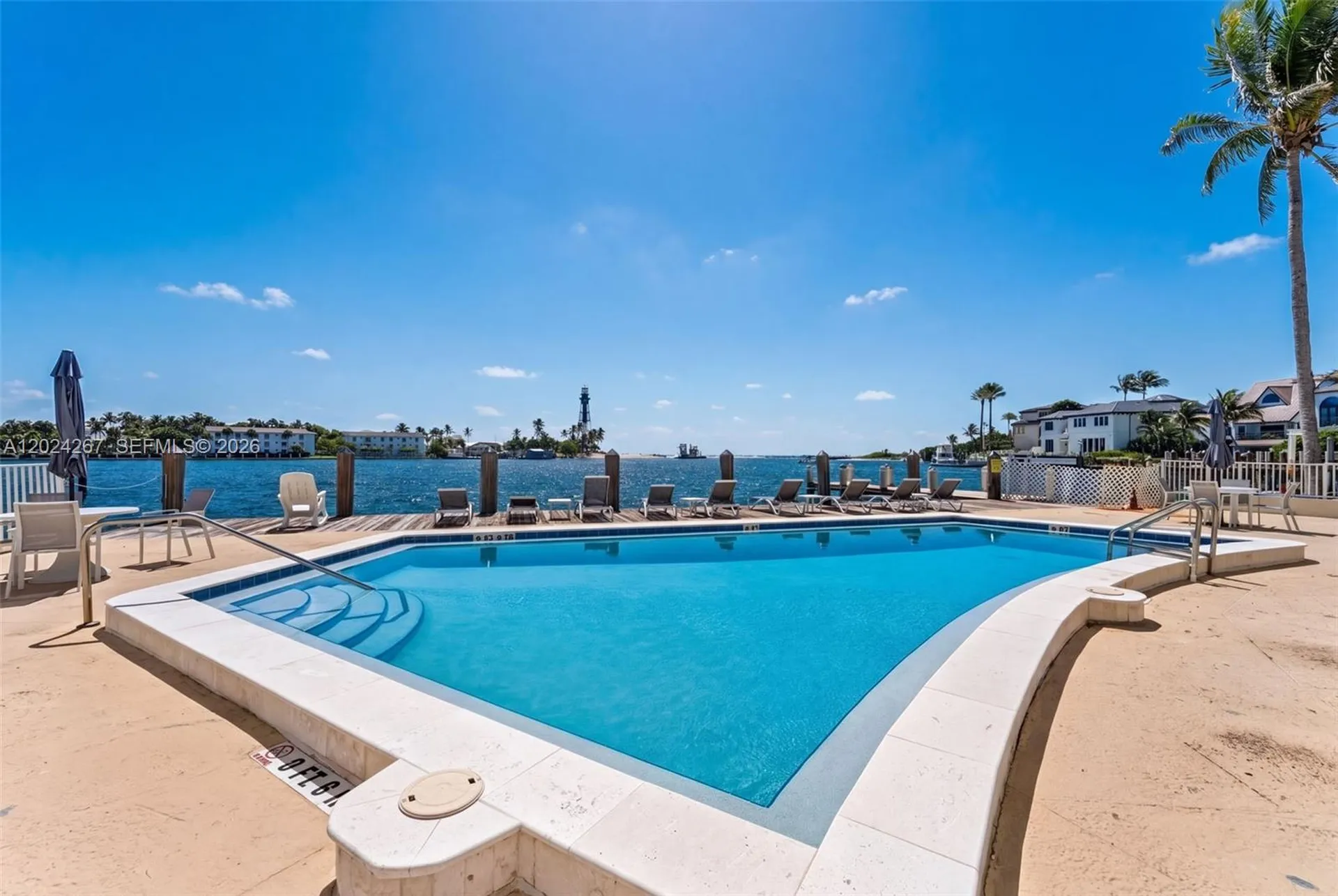 2508 Bay Drive Pompano Beach FL 33062