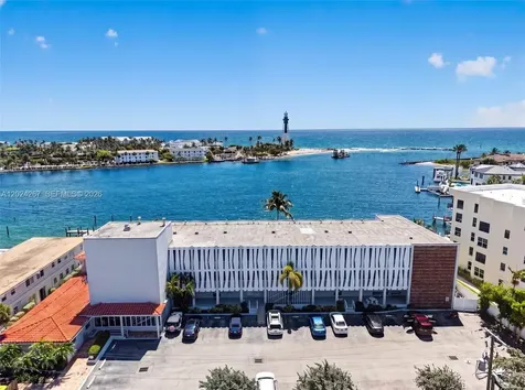 2508 Bay Drive Pompano Beach FL 33062