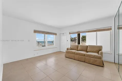 2508 Bay Drive Pompano Beach FL 33062
