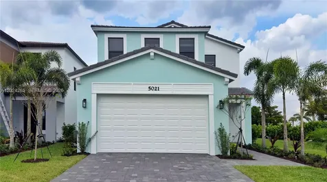 5021 Coquina Place Westlake FL 33470