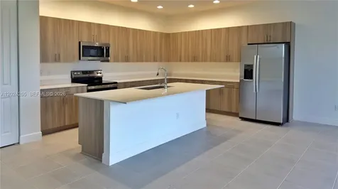 5021 Coquina Place Westlake FL 33470