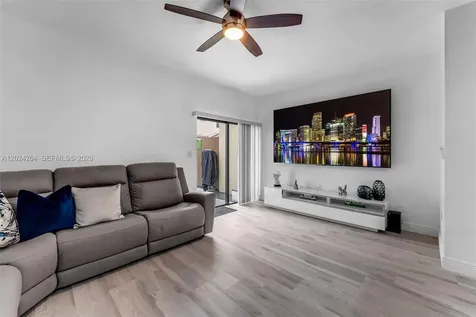 3214 SE 4th Court Homestead FL 33033