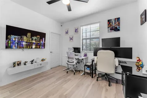 3214 SE 4th Court Homestead FL 33033