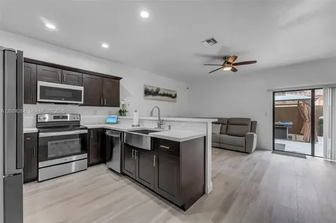 3214 SE 4th Court Homestead FL 33033