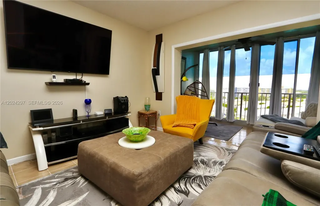 3850 Washington Street Hollywood FL 33021