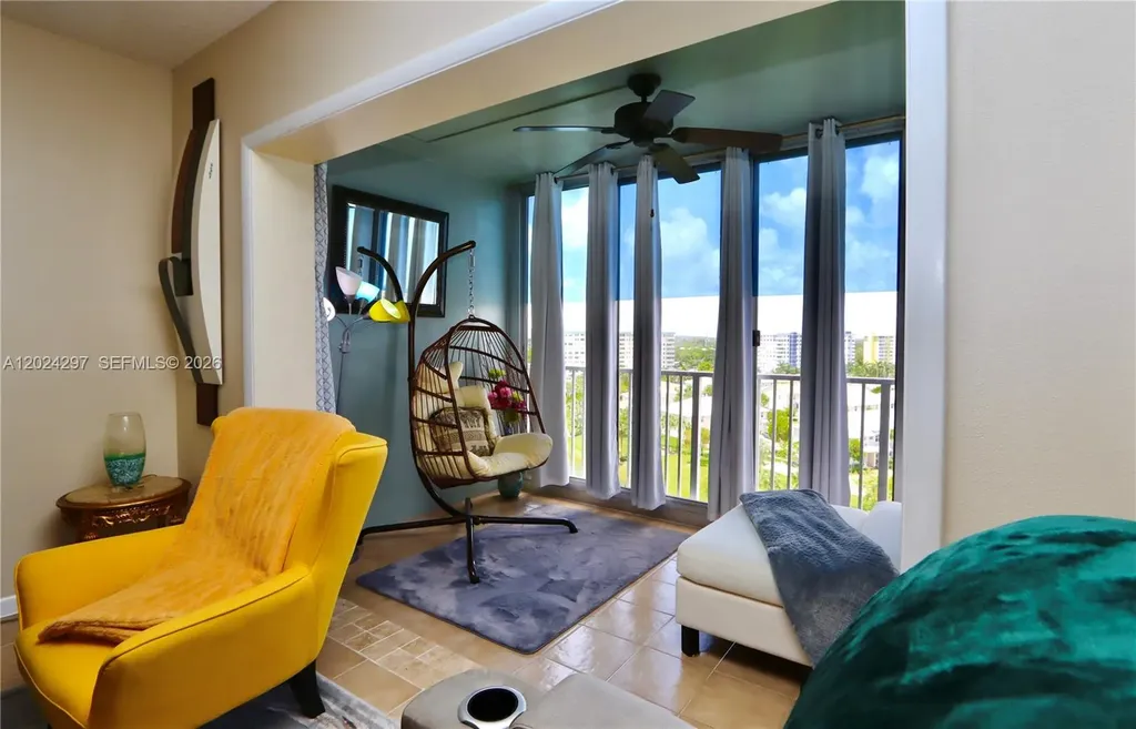 3850 Washington Street Hollywood FL 33021
